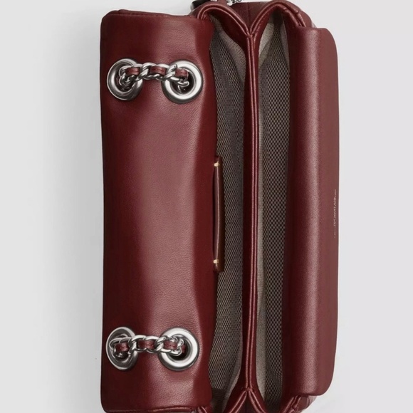 Tabby Shoulder Bag 20 With Pillow Quilting - Dark Ruby - Picture 5 of 13